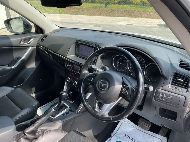 CX-5 XD Lパッケージ ダイアトーンSDナビ・サイドカメラ・ETC・クルーズコントロール・BOSEサウンドシステム・アイドリングストップ・衝突軽減ブレーキ・リアビークルモニター・フルレザーシート(17枚目)