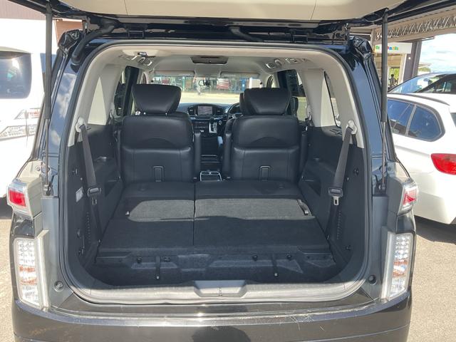 エルグランド 250ハイウェイスターアーバンクロムブラックレザー アルパイン製8インチHDDナビ・フリップダウンリアモニター・フルセグTV・DVD再生・Bluetooth・パワースライドドア・LEDビーム・革シートヒーター&パワーシート・クール&ホットBOX(14枚目)