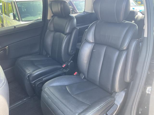 エルグランド 250ハイウェイスターアーバンクロムブラックレザー アルパイン製8インチHDDナビ・フリップダウンリアモニター・フルセグTV・DVD再生・Bluetooth・パワースライドドア・LEDビーム・革シートヒーター&パワーシート・クール&ホットBOX(42枚目)