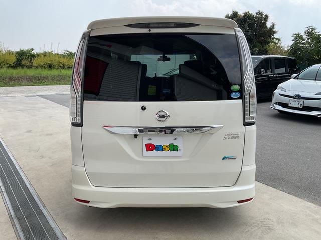 セレナ ハイウェイスターS-HVアドバンスドセーフティパック メモリーナビ・DVD可・フルセグ・bluetooth・バックカメラ・ETC・両側電動スライドドア・クルーズコントロール・LEDオートライト・後席モニター・レーンキープアシスト・フロントエアロ(4枚目)