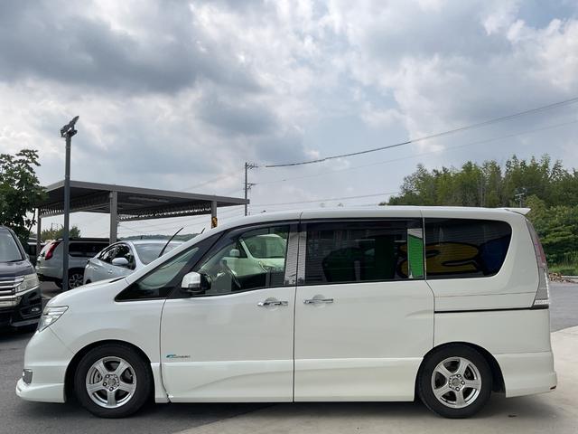 セレナ ハイウェイスターS-HVアドバンスドセーフティパック メモリーナビ・DVD可・フルセグ・bluetooth・バックカメラ・ETC・両側電動スライドドア・クルーズコントロール・LEDオートライト・後席モニター・レーンキープアシスト・フロントエアロ(7枚目)