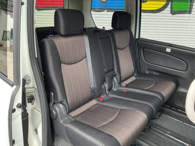 セレナ ハイウェイスターS-HVアドバンスドセーフティパック メモリーナビ・DVD可・フルセグ・bluetooth・バックカメラ・ETC・両側電動スライドドア・クルーズコントロール・LEDオートライト・後席モニター・レーンキープアシスト・フロントエアロ(19枚目)