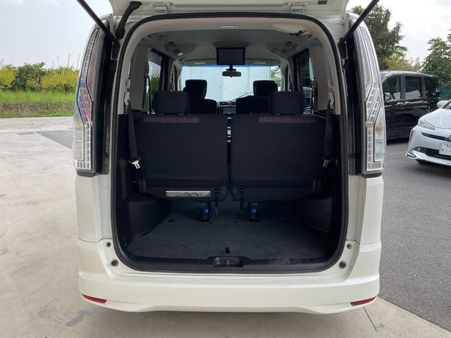 セレナ ハイウェイスターS-HVアドバンスドセーフティパック メモリーナビ・DVD可・フルセグ・bluetooth・バックカメラ・ETC・両側電動スライドドア・クルーズコントロール・LEDオートライト・後席モニター・レーンキープアシスト・フロントエアロ(21枚目)