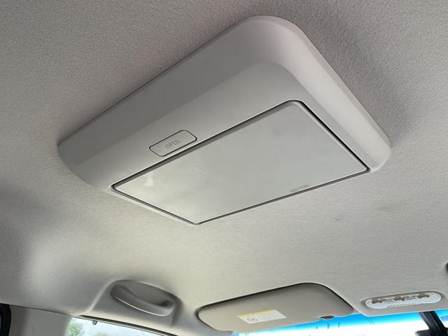 セレナ ハイウェイスターS-HVアドバンスドセーフティパック メモリーナビ・DVD可・フルセグ・bluetooth・バックカメラ・ETC・両側電動スライドドア・クルーズコントロール・LEDオートライト・後席モニター・レーンキープアシスト・フロントエアロ(44枚目)