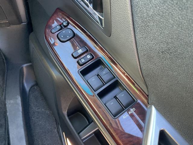 ヴェルファイア 2.4Z アルパイン8インチHDDナビ・フルセグTV・Bluetooth・ステアリングリモコン・バックカメラ・ETC・ダウンサス・両側電動スライドドア・フリップダウンモニター・20インチアルミ・シートカバー(42枚目)