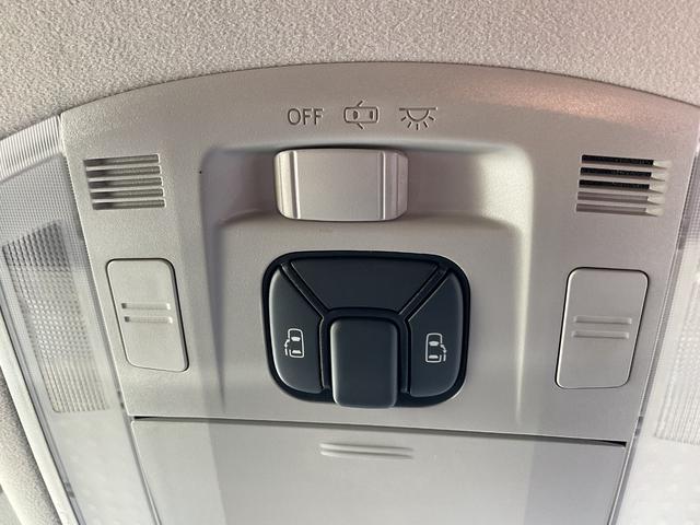 ヴェルファイア 2.4Z アルパイン8インチHDDナビ・フルセグTV・Bluetooth・ステアリングリモコン・バックカメラ・ETC・ダウンサス・両側電動スライドドア・フリップダウンモニター・20インチアルミ・シートカバー(46枚目)