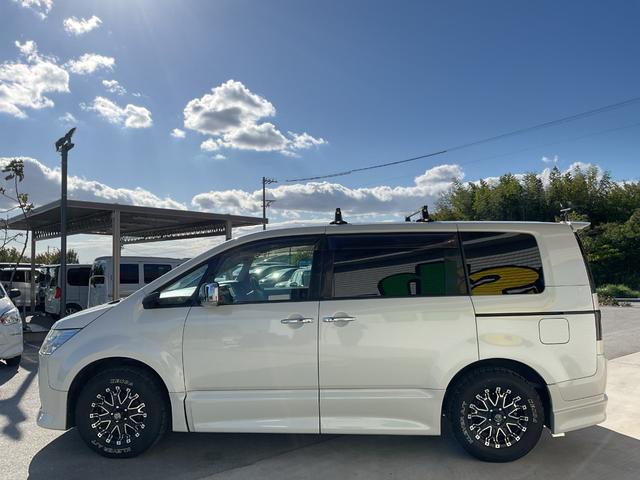 デリカD:5 ローデスト G パワーパッケージ HDDナビ・フルセグTV・Bluetooth・バックカメラ・ETC・両側電動スライドドア・パドルシフト・社外アルミ・シートカバー・クルーズコントロール・オートライト・社外LEDフォグ・社外LEDヘッド(11枚目)