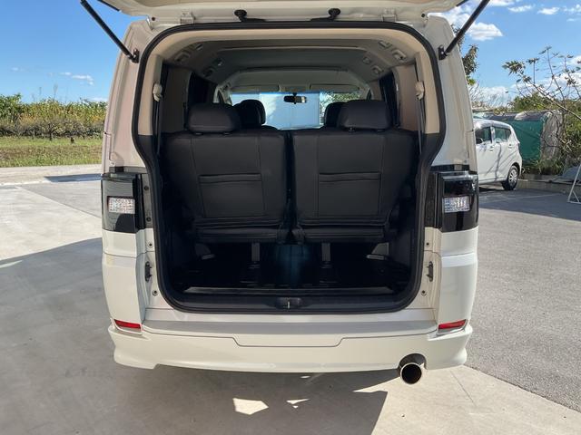 デリカD:5 ローデスト G パワーパッケージ HDDナビ・フルセグTV・Bluetooth・バックカメラ・ETC・両側電動スライドドア・パドルシフト・社外アルミ・シートカバー・クルーズコントロール・オートライト・社外LEDフォグ・社外LEDヘッド(22枚目)