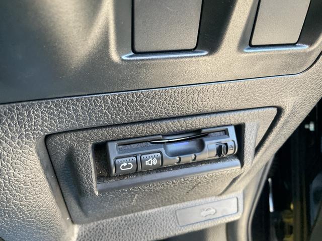 レヴォーグ １．６ＧＴアイサイト　プラウドエディション　パナソニックナビ・フルセグＴＶ・Ｂｌｕｅｔｏｏｔｈ・ＬＥＤオートライト・ハーフレザーシート・パワーシート・衝突軽減ブレーキ・車線逸脱警報・誤発進抑制・レーダクルーズコントロール・パドルシフト（35枚目）