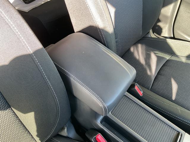 レヴォーグ １．６ＧＴアイサイト　プラウドエディション　パナソニックナビ・フルセグＴＶ・Ｂｌｕｅｔｏｏｔｈ・ＬＥＤオートライト・ハーフレザーシート・パワーシート・衝突軽減ブレーキ・車線逸脱警報・誤発進抑制・レーダクルーズコントロール・パドルシフト（39枚目）