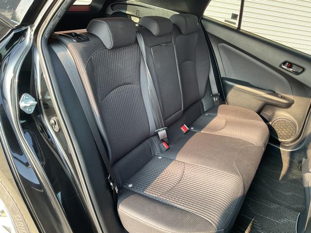 プリウス Sセーフティプラス 純正SDナビ・フルセグTV・bluetooth・バックカメラ・ETC・LEDオートライト・LEDフォグ・ステアリングスイッチ・クルーズコントロール・オートハイビーム・車線逸脱警告・衝突軽減サポート(20枚目)