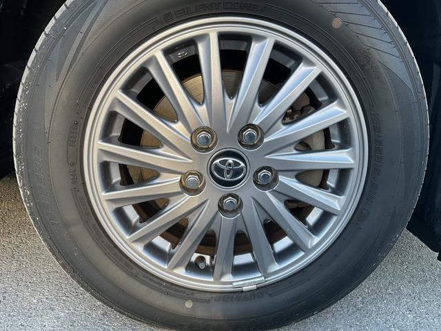 エスクァイア ハイブリッドGi 純正ナビ・フルセグTV・DVD再生・Bluetooth・TRDフルエアロ・ETC・両側パワースライドドア・バックカメラ・LEDオートライト・左右フロントシートヒーター・置くだけ充電・ルーフスピーカー(11枚目)