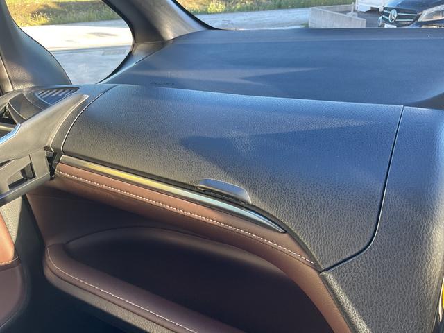 エスクァイア ハイブリッドGi 純正ナビ・フルセグTV・DVD再生・Bluetooth・TRDフルエアロ・ETC・両側パワースライドドア・バックカメラ・LEDオートライト・左右フロントシートヒーター・置くだけ充電・ルーフスピーカー(32枚目)