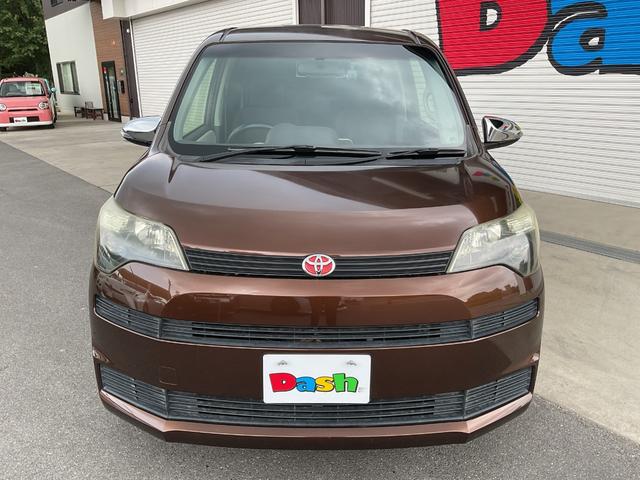 スペイド Ｇ　純正ＳＤナビ・フルセグＴＶ・ｂｌｕｅｔｏｏｔｈ・バックカメラ・ＥＴＣ・片側電動スライドドア・ＨＩＤオートライト・ステアリングスイッチ・シートヒーター・社外ドライブレコーダ・ドアバイザー（12枚目）