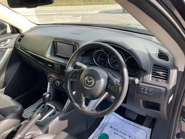 ＣＸ－５ ＸＤ　Ｌパッケージ　純正ナビ・フルセグＴＶ・Ｂｌｕｅｔｏｏｔｈ・本革シート・運転席パワーシート・左右フロントシートヒーター・衝突軽減ブレーキ・車線逸脱警報・クルーズコントロール・ＨＩＤオートライト・純正１９インチアルミ（17枚目）