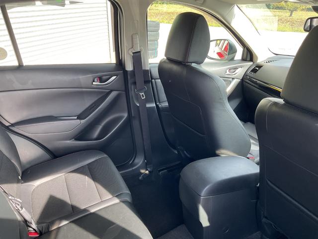 ＣＸ－５ ＸＤ　Ｌパッケージ　純正ナビ・フルセグＴＶ・Ｂｌｕｅｔｏｏｔｈ・本革シート・運転席パワーシート・左右フロントシートヒーター・衝突軽減ブレーキ・車線逸脱警報・クルーズコントロール・ＨＩＤオートライト・純正１９インチアルミ（19枚目）
