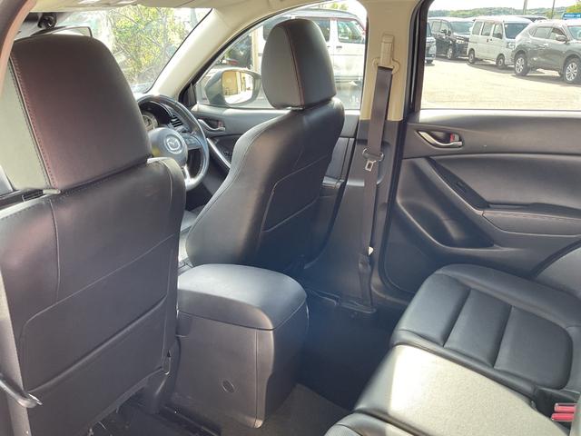 ＣＸ－５ ＸＤ　Ｌパッケージ　純正ナビ・フルセグＴＶ・Ｂｌｕｅｔｏｏｔｈ・本革シート・運転席パワーシート・左右フロントシートヒーター・衝突軽減ブレーキ・車線逸脱警報・クルーズコントロール・ＨＩＤオートライト・純正１９インチアルミ（23枚目）