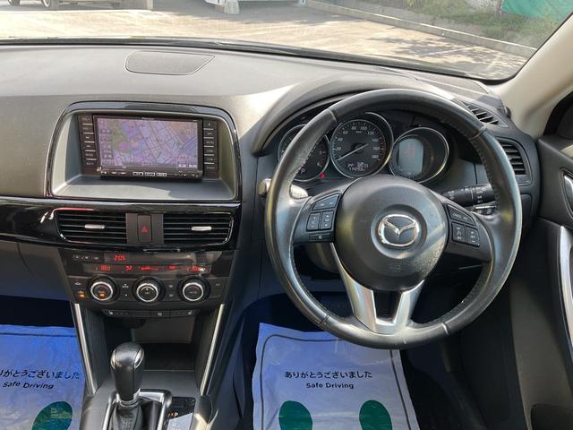 ＣＸ－５ ＸＤ　Ｌパッケージ　純正ナビ・フルセグＴＶ・Ｂｌｕｅｔｏｏｔｈ・本革シート・運転席パワーシート・左右フロントシートヒーター・衝突軽減ブレーキ・車線逸脱警報・クルーズコントロール・ＨＩＤオートライト・純正１９インチアルミ（28枚目）