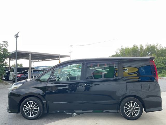 ノア Si パナソニックSDナビ・フルセグTV・bluetooth(通話)・両側電動スライドドア・バックカメラ・ETC・LEDオートライト・アイドリングストップ・オートリトラミラー・リアエアコン(10枚目)