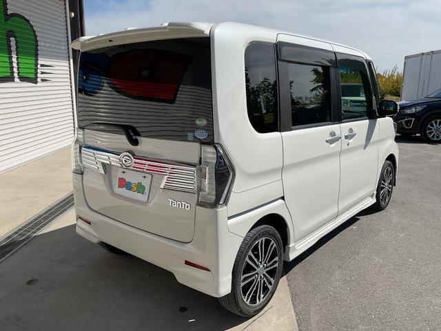 タント カスタムX トップエディションSAIII パナソニック製ナビ・フルセグTV・DVD再生・両側パワースライドドア・LEDオートライト・純正アルミ・ハーフレザーシート・運転席シートヒーター・衝突軽減ブレーキ・車線逸脱警報・セキュリティアラーム(3枚目)