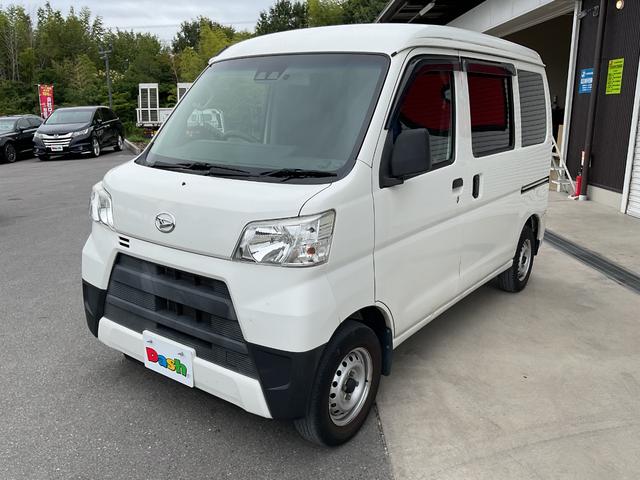 ハイゼットカーゴ DX SAIII ケンウッドメモリーナビ・DVD不可・bluetooth・ETC・パワーウィンドウ・オートハイビーム・衝突軽減ブレーキ・誤発進抑制・車線逸脱警告・ヘッドライトレベライザー・先行車発信お知らせ(12枚目)