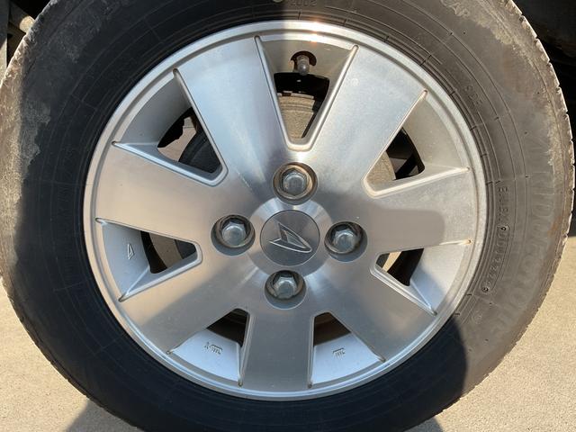 アトレーワゴン カスタムターボＲＳリミテッド　パナソニックＳＤナビ・フルセグＴＶ・Ｂｌｕｅｔｏｏｔｈ・ＤＶＤ・バックカメラ・ＥＴＣ・純正アルミ・ＨＩＤヘッドライト・車内システムラック・ドアバイザー・Ｒ５面フィルム（16枚目）