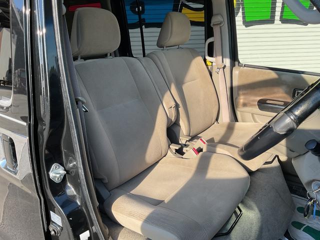 アトレーワゴン カスタムターボＲＳリミテッド　パナソニックＳＤナビ・フルセグＴＶ・Ｂｌｕｅｔｏｏｔｈ・ＤＶＤ・バックカメラ・ＥＴＣ・純正アルミ・ＨＩＤヘッドライト・車内システムラック・ドアバイザー・Ｒ５面フィルム（18枚目）