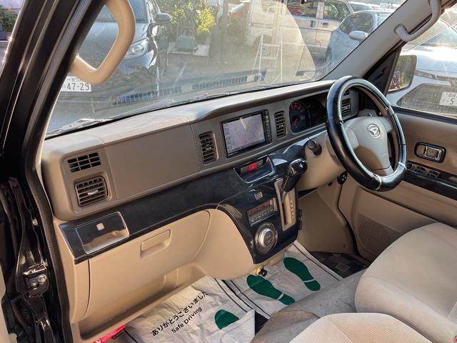 アトレーワゴン カスタムターボＲＳリミテッド　パナソニックＳＤナビ・フルセグＴＶ・Ｂｌｕｅｔｏｏｔｈ・ＤＶＤ・バックカメラ・ＥＴＣ・純正アルミ・ＨＩＤヘッドライト・車内システムラック・ドアバイザー・Ｒ５面フィルム（25枚目）