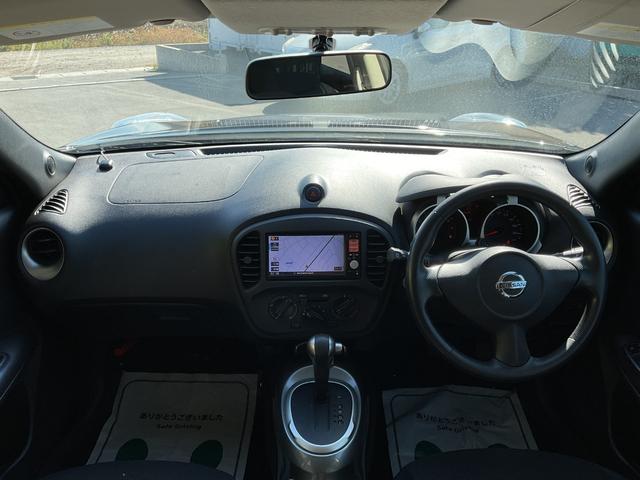 ジューク １５ＲＳ　タイプＶ　純正ナビ・ワンセグＴＶ・ハンズフリー・ＥＴＣ・社外１６インチアルミホイール・オートリトラミラー・スマートキー・プッシュスタート・プライバシーガラス（25枚目）