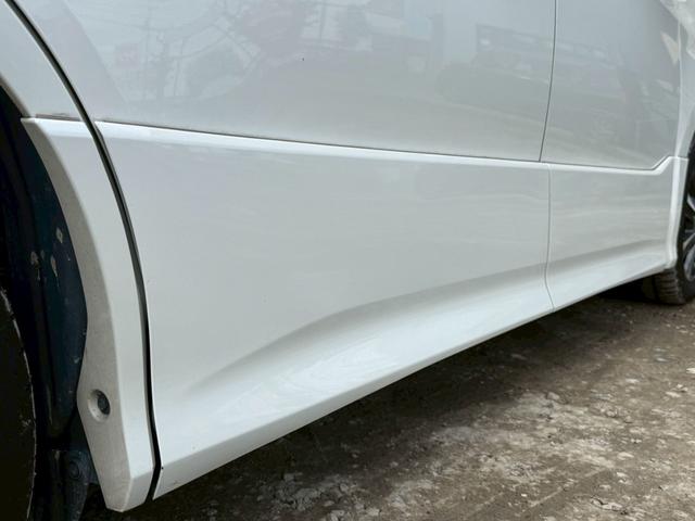 ヴォクシー ZS 煌III 1オーナー・ユーザー買取・純正9型SDナビTV・バックカメラ・フリップダウン・デジタルインナーミラー・両側電動・スマートキー・ETC・トヨタセーフティセンス・ハーフレザー・ドライブレコーダー・7人(45枚目)