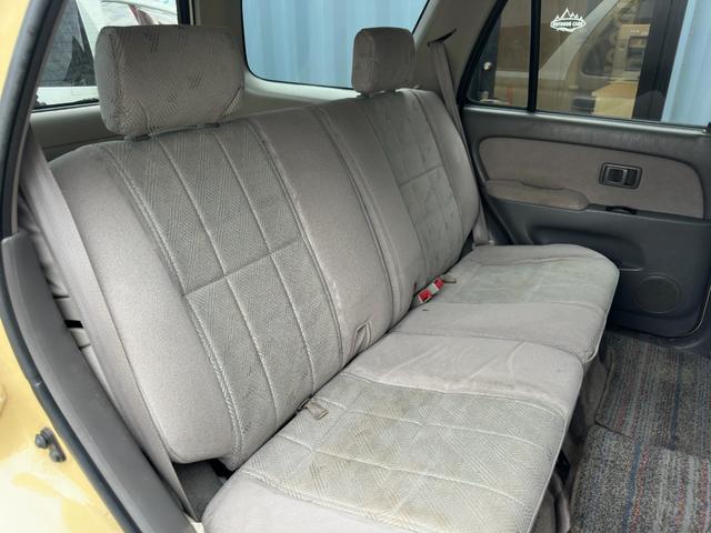 TOYOTA HILUX SURF SSR-V