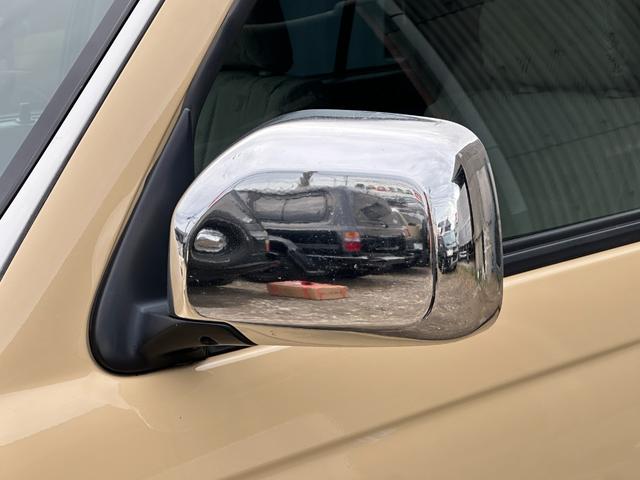 TOYOTA HILUX SURF SSR-V