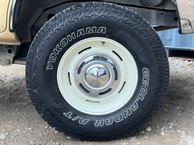 TOYOTA HILUX SURF SSR-V