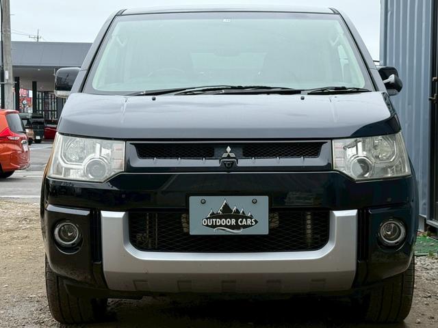 デリカD:5 G プレミアム 純正HDDナビ・3方向カメラ・フルセグTV・フリツプダウン・両側電動スライドドア・パワーバックドア・スマートキー・クルーズコントロール・ETC・オプショングリル・ルーフリアスポイラー・4WD(20枚目)