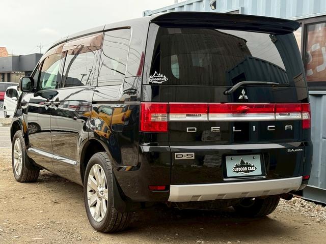 デリカD:5 G プレミアム 純正HDDナビ・3方向カメラ・フルセグTV・フリツプダウン・両側電動スライドドア・パワーバックドア・スマートキー・クルーズコントロール・ETC・オプショングリル・ルーフリアスポイラー・4WD(24枚目)