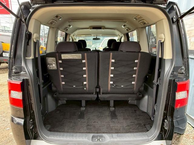 デリカD:5 G プレミアム 純正HDDナビ・3方向カメラ・フルセグTV・フリツプダウン・両側電動スライドドア・パワーバックドア・スマートキー・クルーズコントロール・ETC・オプショングリル・ルーフリアスポイラー・4WD(37枚目)