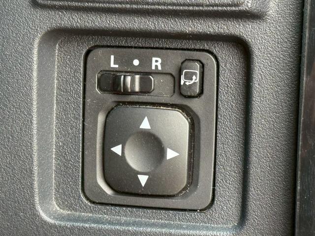 デリカD:5 G プレミアム 純正HDDナビ・3方向カメラ・フルセグTV・フリツプダウン・両側電動スライドドア・パワーバックドア・スマートキー・クルーズコントロール・ETC・オプショングリル・ルーフリアスポイラー・4WD(44枚目)