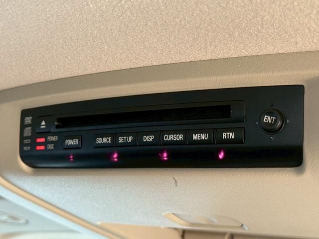 デリカD:5 G プレミアム 純正HDDナビ・3方向カメラ・フルセグTV・フリツプダウン・両側電動スライドドア・パワーバックドア・スマートキー・クルーズコントロール・ETC・オプショングリル・ルーフリアスポイラー・4WD(57枚目)