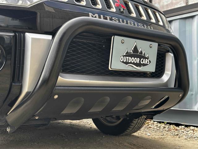 デリカD:5 シャモニー 新品ルーフキャリア・社外AW・純正HDDナビ・カメラ・両側電動スライドドア・ブルバー・シートヒーター・パワーシート・クルコン・ヨコハマジオランダーAT・サイドデカール・4WD・キャプテンシート(13枚目)