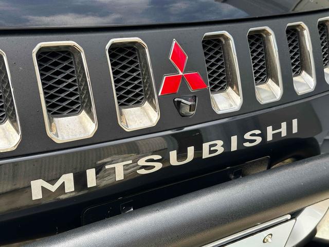 デリカD:5 シャモニー 新品ルーフキャリア・社外AW・純正HDDナビ・カメラ・両側電動スライドドア・ブルバー・シートヒーター・パワーシート・クルコン・ヨコハマジオランダーAT・サイドデカール・4WD・キャプテンシート(45枚目)