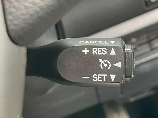 エスクァイア Ｇｉ　ユーザー買取・純正９型ＳＤナビ・フルセグＴＶ・バックカメラ・フリップダウンモニター・両側電動・ＥＴＣ・クルコン・ＬＥＤヘッドライト・サイドリアエアロ・ＡＷ・スマートキー・合成革シート・シートヒーター（15枚目）