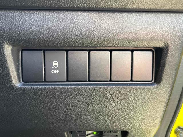 スイフトスポーツ ベースグレード　６速ＭＴ　地デジＳＤナビ　ｂｌｕｅｔｏｏｔｈ　ＤＶＤ再生　フルセグＴＶ　禁煙車　クルーズコントロール　ＬＥＤヘッドライト　シートヒーター　ＥＴＣ　純正アルミホイール　スマートキー　プッシュスタート（18枚目）