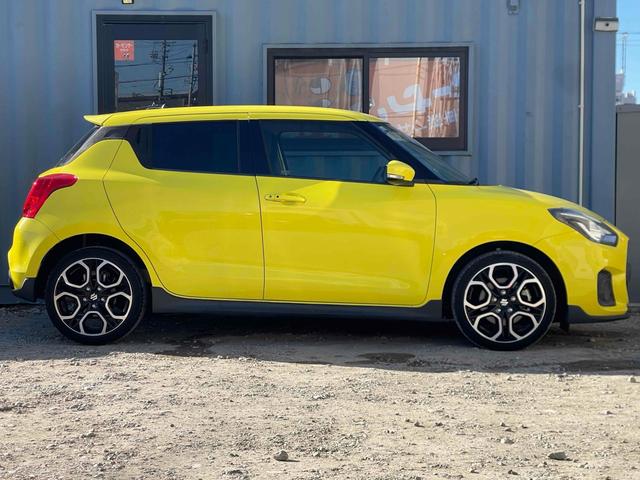 スイフトスポーツ ベースグレード　６速ＭＴ　地デジＳＤナビ　ｂｌｕｅｔｏｏｔｈ　ＤＶＤ再生　フルセグＴＶ　禁煙車　クルーズコントロール　ＬＥＤヘッドライト　シートヒーター　ＥＴＣ　純正アルミホイール　スマートキー　プッシュスタート（23枚目）