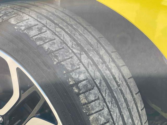 スイフトスポーツ ベースグレード　６速ＭＴ　地デジＳＤナビ　ｂｌｕｅｔｏｏｔｈ　ＤＶＤ再生　フルセグＴＶ　禁煙車　クルーズコントロール　ＬＥＤヘッドライト　シートヒーター　ＥＴＣ　純正アルミホイール　スマートキー　プッシュスタート（37枚目）