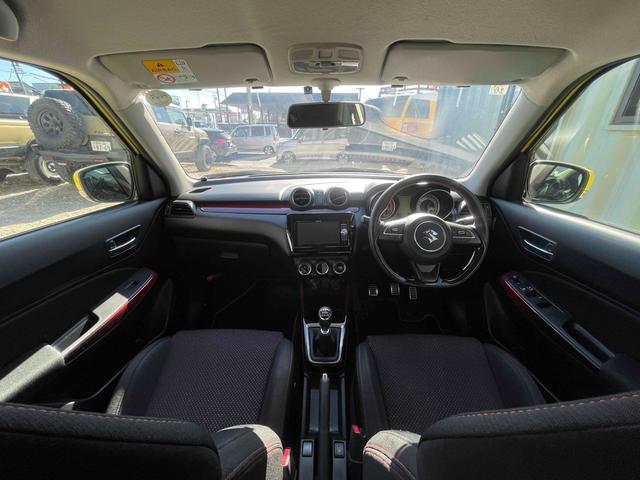 スイフトスポーツ ベースグレード　６速ＭＴ　地デジＳＤナビ　ｂｌｕｅｔｏｏｔｈ　ＤＶＤ再生　フルセグＴＶ　禁煙車　クルーズコントロール　ＬＥＤヘッドライト　シートヒーター　ＥＴＣ　純正アルミホイール　スマートキー　プッシュスタート（66枚目）