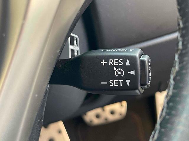 ＧＳ ＧＳ３００ｈ　Ｆスポーツ　社外１９ＡＷ　本革シート　純正ナビ　フルセグＴＶ　ベンチレーション　ＬＥＤヘッド　クルーズコントロール　ＥＴＣ　ＤＶＤ再生　スマートキー　ｂｌｕｅｔｏｏｔｈ　禁煙車　プッシュスタート　買取車両（11枚目）