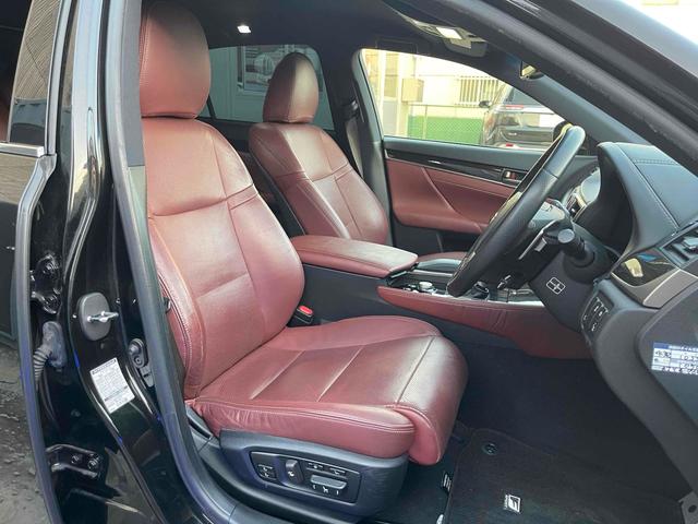 ＧＳ ＧＳ３００ｈ　Ｆスポーツ　社外１９ＡＷ　本革シート　純正ナビ　フルセグＴＶ　ベンチレーション　ＬＥＤヘッド　クルーズコントロール　ＥＴＣ　ＤＶＤ再生　スマートキー　ｂｌｕｅｔｏｏｔｈ　禁煙車　プッシュスタート　買取車両（25枚目）