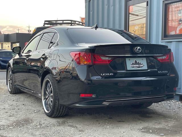 ＧＳ ＧＳ３００ｈ　Ｆスポーツ　社外１９ＡＷ　本革シート　純正ナビ　フルセグＴＶ　ベンチレーション　ＬＥＤヘッド　クルーズコントロール　ＥＴＣ　ＤＶＤ再生　スマートキー　ｂｌｕｅｔｏｏｔｈ　禁煙車　プッシュスタート　買取車両（33枚目）