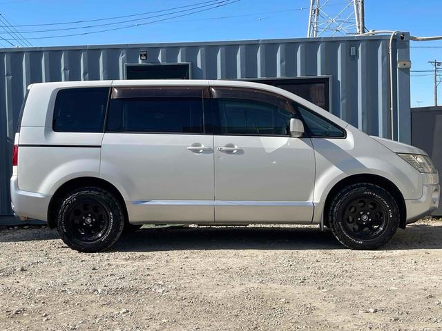 デリカD:5 G パワーパッケージ サイバーナビ 両側パワースライドドア HID クルーズコントロール bluetooth ETC Bカメラ スマートキー 社外AW パドルシフト BFグッドリッチATタイヤ フォグランプ DVD再生(25枚目)