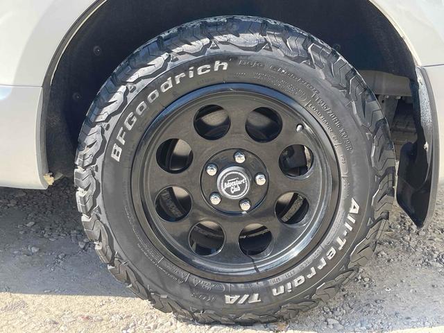 デリカD:5 G パワーパッケージ サイバーナビ 両側パワースライドドア HID クルーズコントロール bluetooth ETC Bカメラ スマートキー 社外AW パドルシフト BFグッドリッチATタイヤ フォグランプ DVD再生(30枚目)